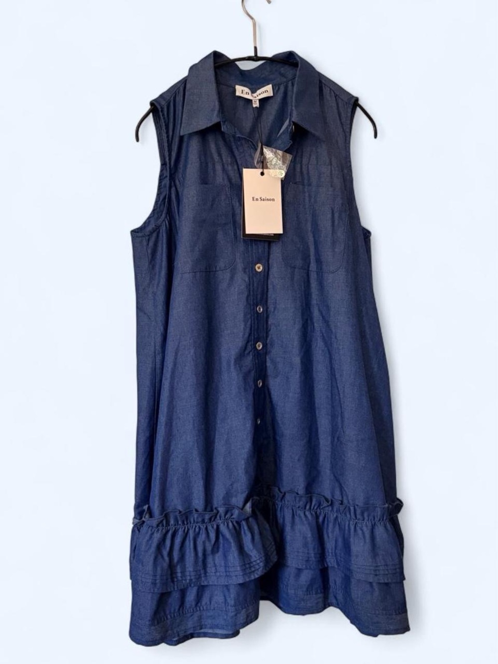 NWT En Saison sleeveless blue chambray-style shirtdress M